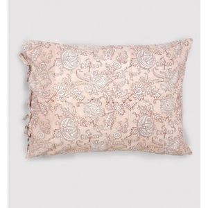 2 Roller Rabbit Amanda Wash Pillow Cases
